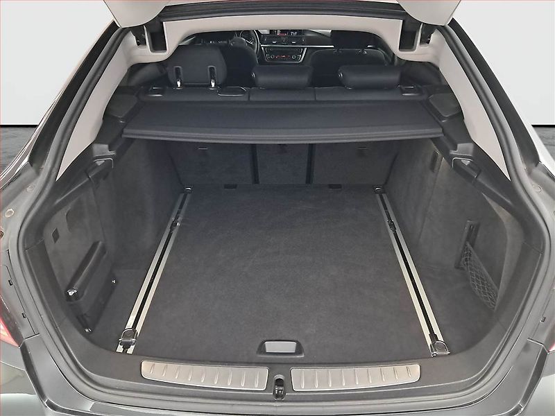 BMW Řada 3 (2013) Luxury Line 325d GT, Automat - fotka 14 z 21