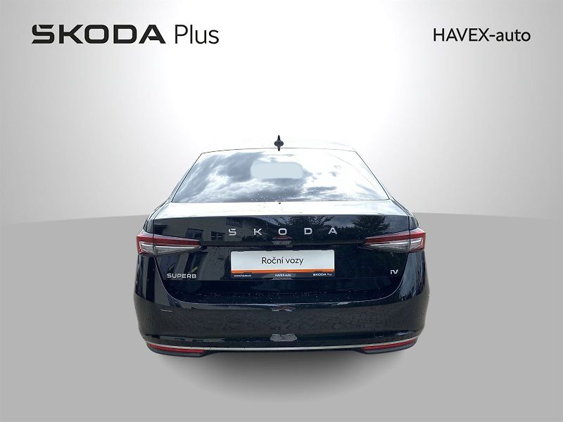Škoda Superb (2025) 1.5 TSI iV DSG L&K - fotka 36 z 36