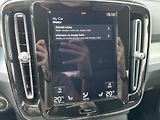Volvo XC40 FWD T2 Core - náhled 36