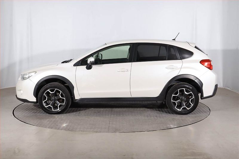 Subaru XV (2013) 2.0i, 4X4, Automat - fotka 3 z 20