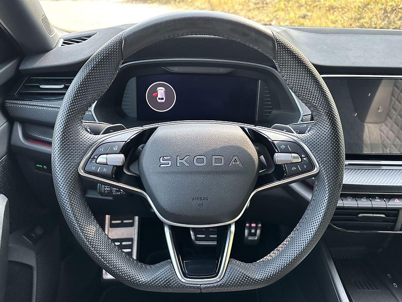 Škoda Octavia (2025) Combi 2.0 TSI 4x4 DSG Sportlin - fotka 19 z 31