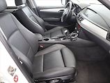 BMW X1 (2010) xDrive20d, 4X4, Serv.kniha - náhled 7