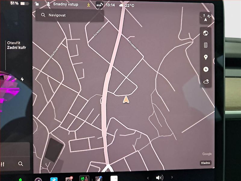 Tesla Model 3 (2021) Long Range 4WD 82kWh, SoH 81% - fotka 19 z 21