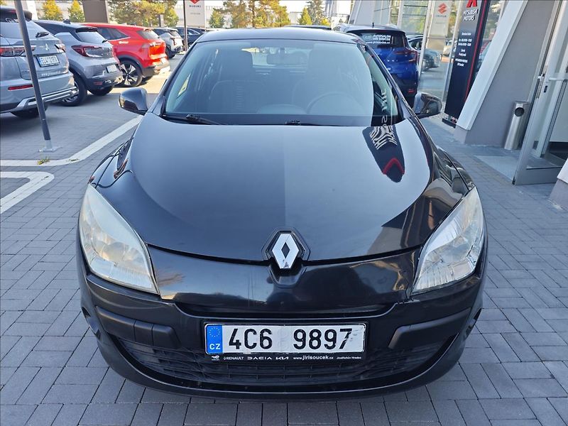 Renault Mégane 1,6 16V  Expression - fotka 9 z 20