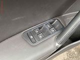 Volkswagen Golf (2013) 2.0 TDi, Comfortline, DSG - náhled 13