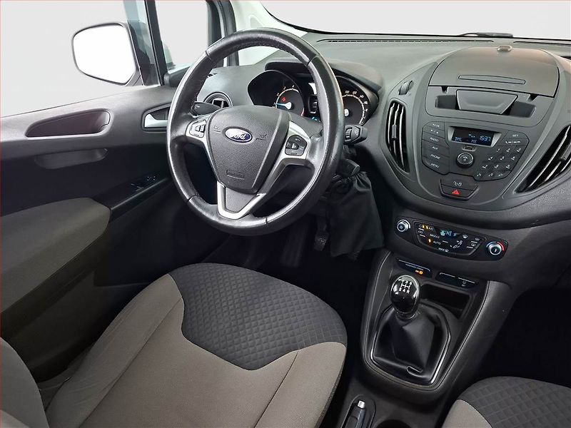 Ford Tourneo Courier (2017) Trend 1.0 EcoBoost, 5Míst, ČR - fotka 7 z 17