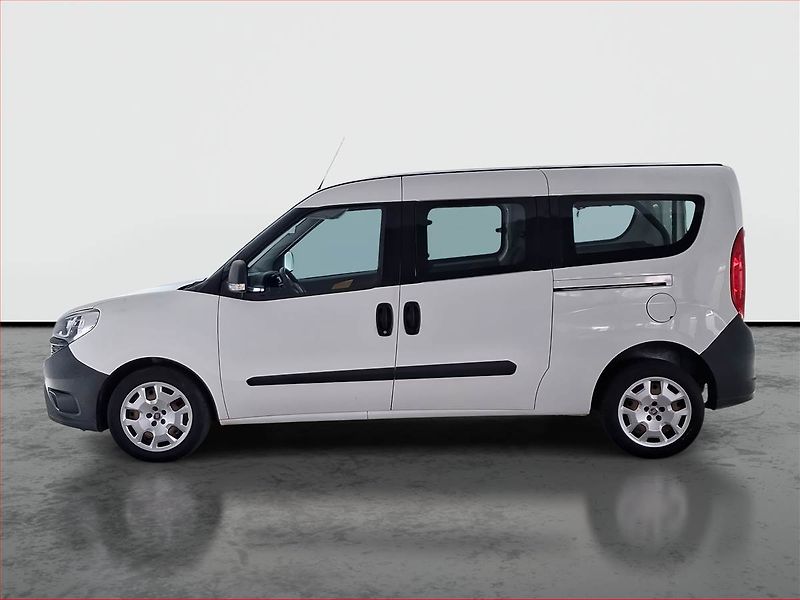 Fiat Dobló (2017) Maxi 1.6 MultiJet, 5Míst, ČR - fotka 3 z 17