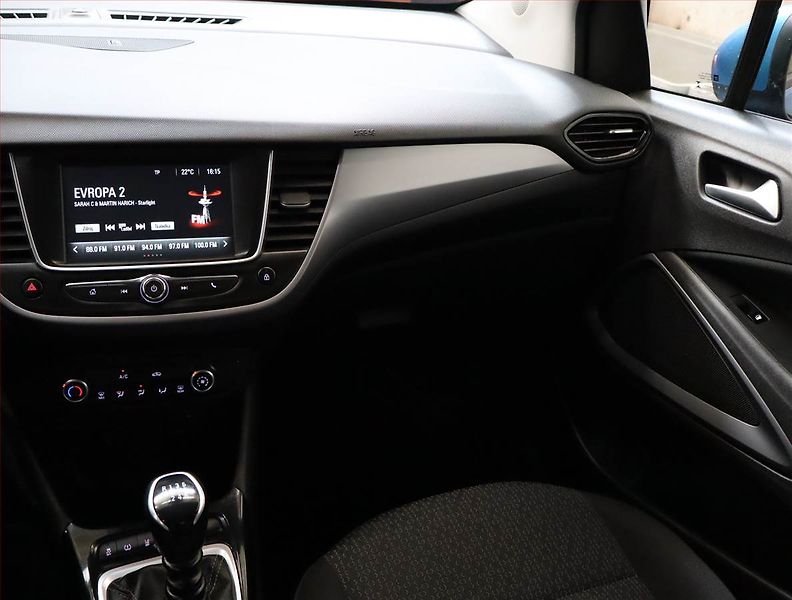 Opel Crossland X (2020) 1.2 Turbo, Serv.kniha - fotka 8 z 17