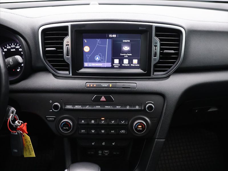 Kia Sportage 2,0 CRDI 136kW Aut. 4x4 CZ DPH - fotka 17 z 28