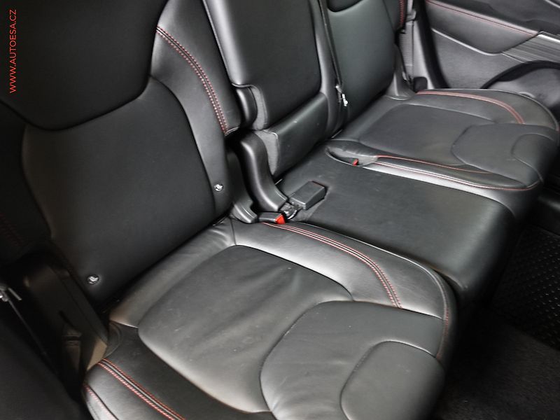 Jeep Cherokee (2014) 3.2 V6 4X4, Trailhawk, AT - fotka 13 z 23