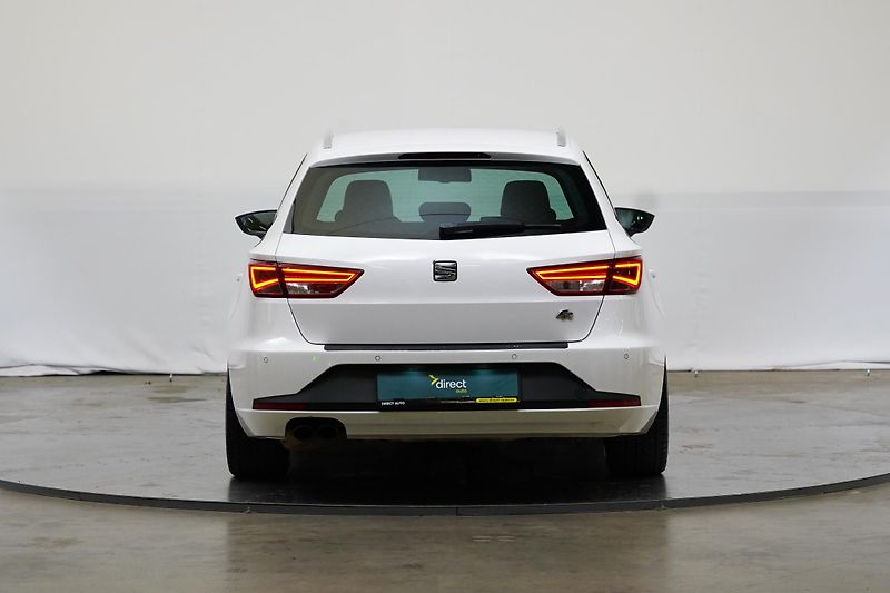 Seat Leon - fotka 6 z 26