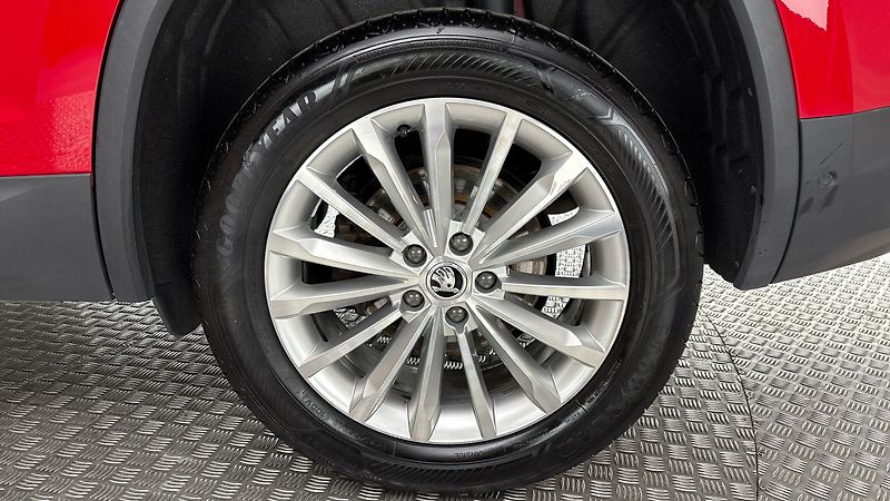Škoda Kodiaq 2.0 TDI DSG 4x4 Style Exclusiv - fotka 19 z 31