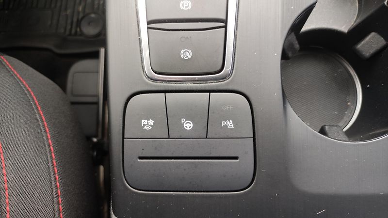Ford Kuga (2021) ST-LINE X 2.5Duratec Hyb.,Aut. - fotka 16 z 22