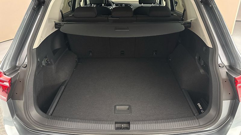 Volkswagen Tiguan Allspace 2.0 TDI DSG 4Motion Elegance - fotka 17 z 30