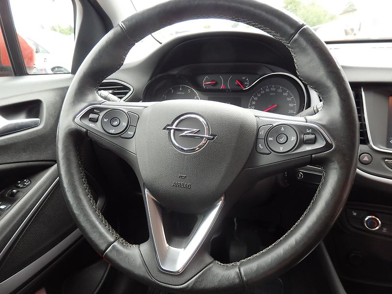 Opel Crossland X 1,2 TURBO 81kW, 1.MAJITEL - fotka 15 z 16