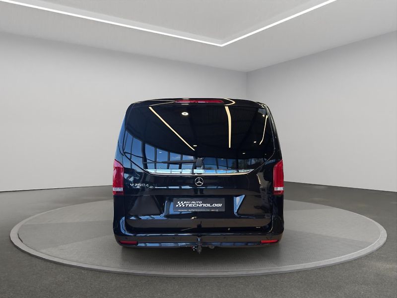 Mercedes-Benz Třídy V (2022) V 250d Avantgarde L - fotka 6 z 26