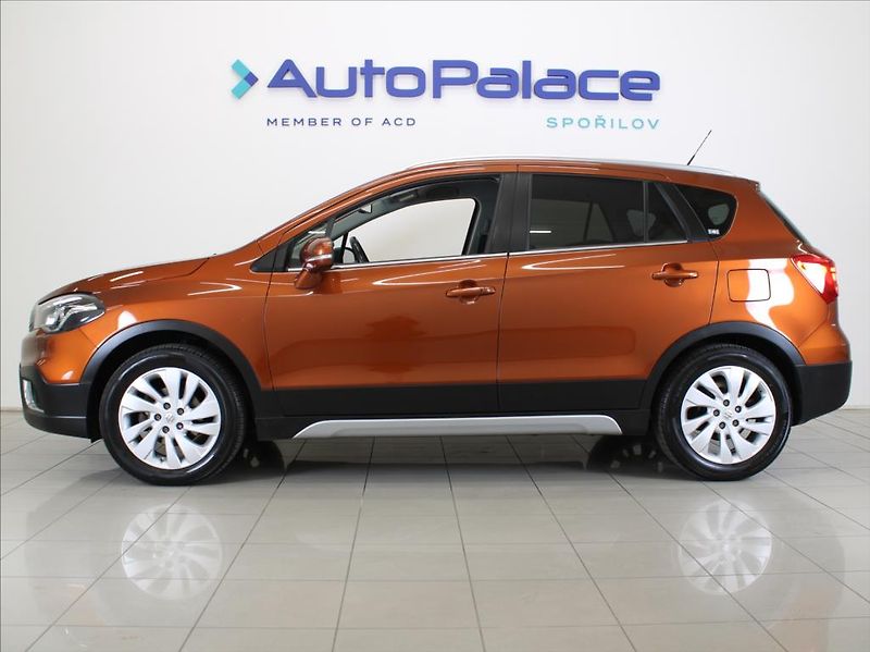 Suzuki SX4 S-Cross 1,4 Boostjet 4x4 1.maj.ČR - fotka 5 z 23