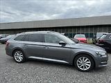 Škoda Superb 2,0 STYLE,PANORAMA,TAŽNÉ,LED - náhled 8