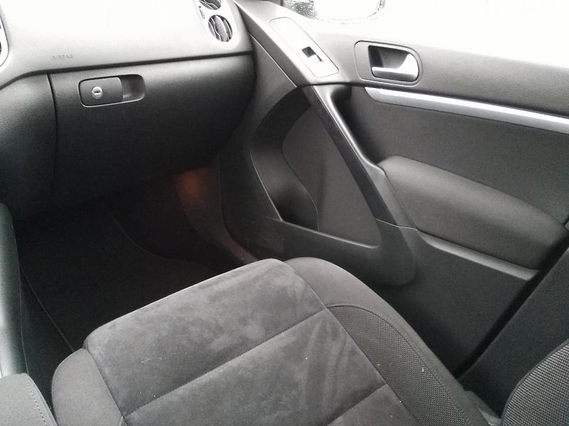 Volkswagen Tiguan 2,0 TDI 4Motion /103 kW/ - fotka 11 z 34