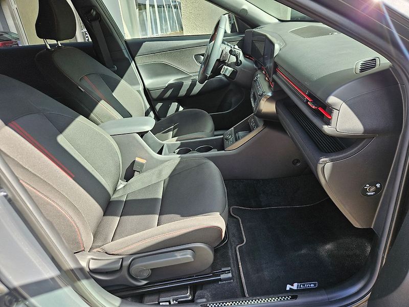 Hyundai Kona 1.6T-GDi DCT NLine Technology - fotka 28 z 33