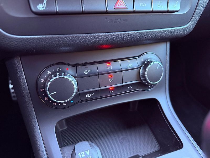 Mercedes-Benz Třídy B 180 Avantgarde 90 kW - fotka 22 z 27