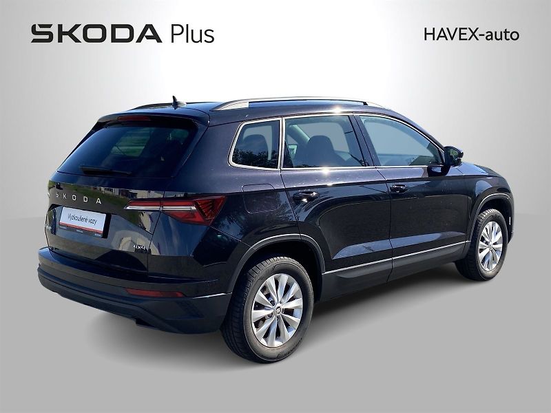 Škoda Karoq (2024) 2.0 TDI 4x4 DSG Selection - fotka 2 z 34