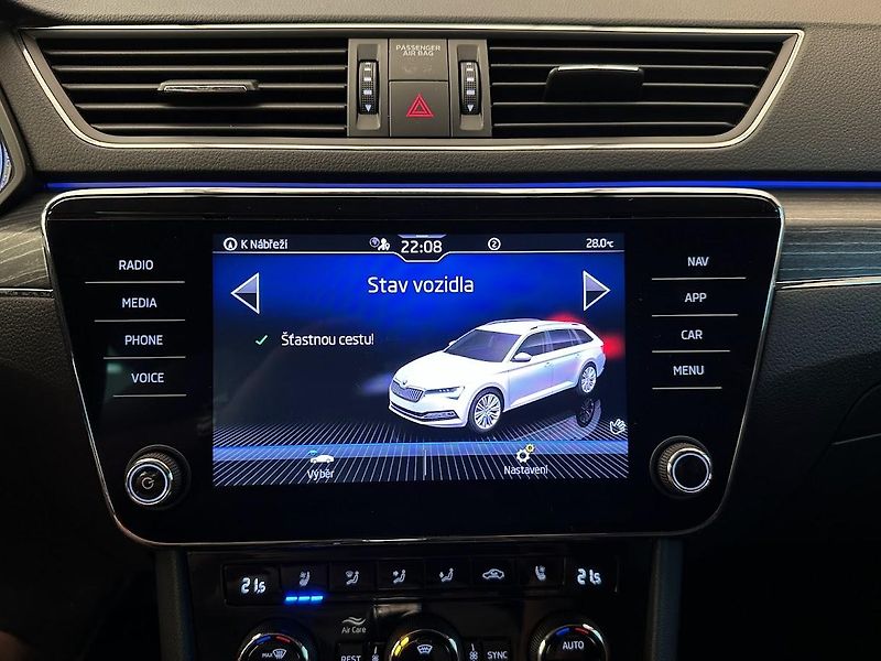 Škoda Superb (2020) Combi Premium 4x4 2.0 TDI 147 - fotka 28 z 32