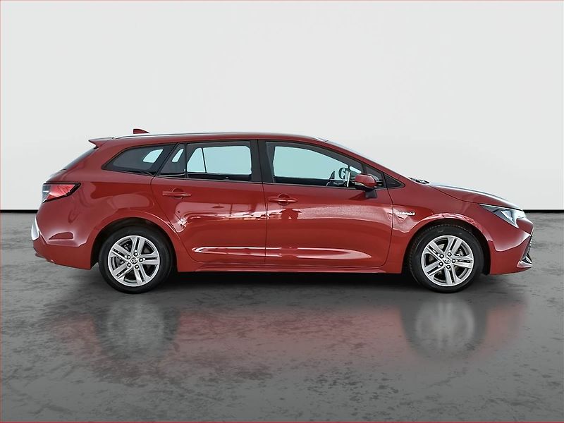 Toyota Corolla (2021) 1.8 Hybrid - fotka 6 z 22