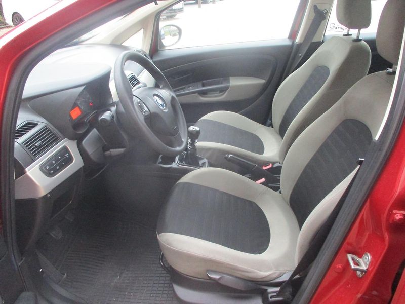 Fiat Grande Punto 1.4i KLIMA +SADA PNEU - fotka 10 z 31