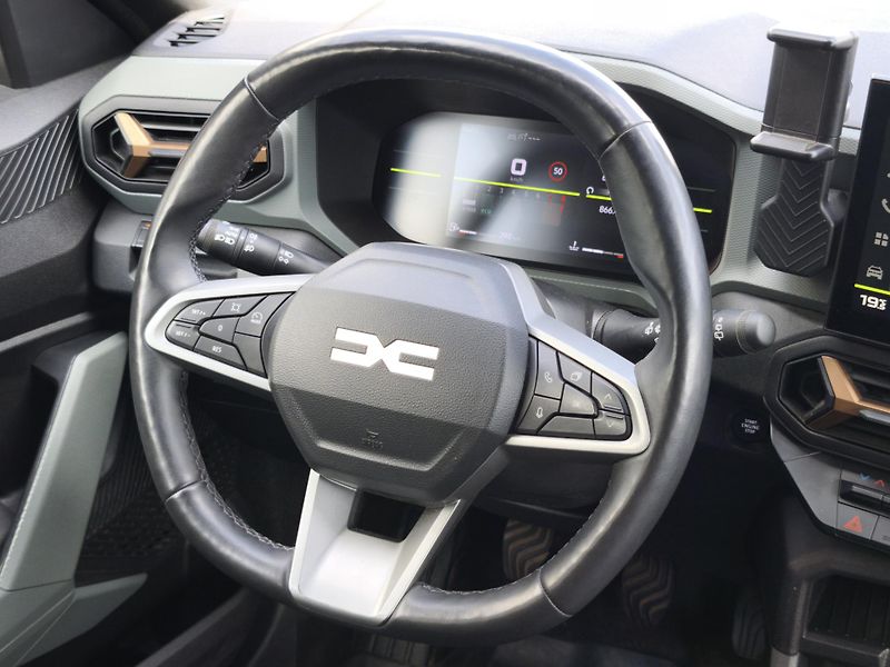 Dacia Duster 2024 ČR TCe 130 4x4 EXTREME - fotka 8 z 35