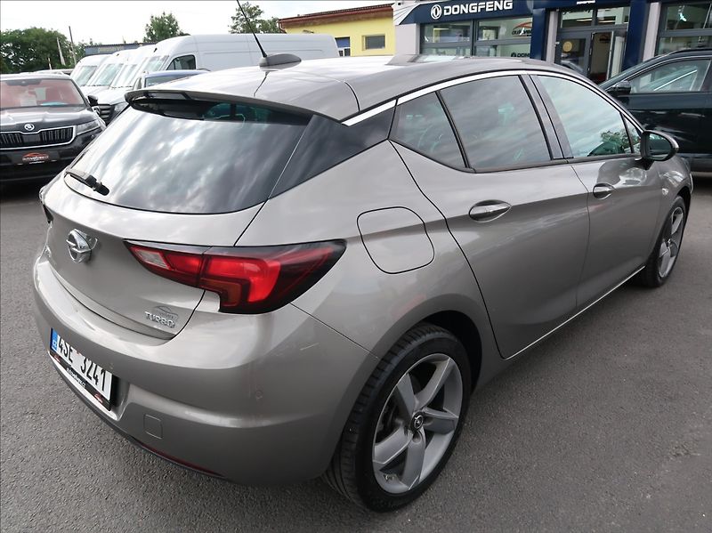Opel Astra 1,4 Turbo,92kW,NovéČR,Serv.kn. - fotka 3 z 28