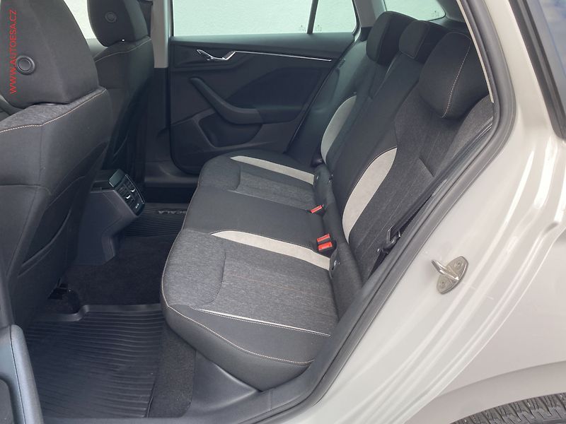 Škoda Scala (2023) 1.0 TSi, 1.maj,ČR, Style, LED - fotka 10 z 19