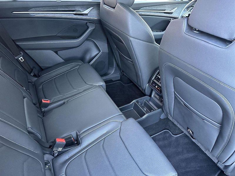 Škoda Kodiaq (2024) 2.0 TDI 4x4 DSG Exclusive Sele - fotka 11 z 40