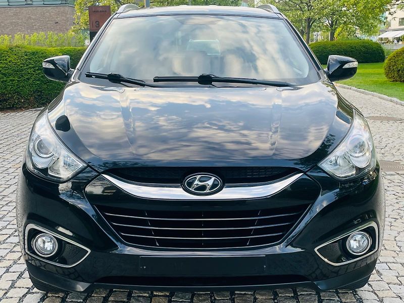 Hyundai ix35 2.0i AUTOMAT VYHŘEV SERVISKA  - fotka 7 z 48