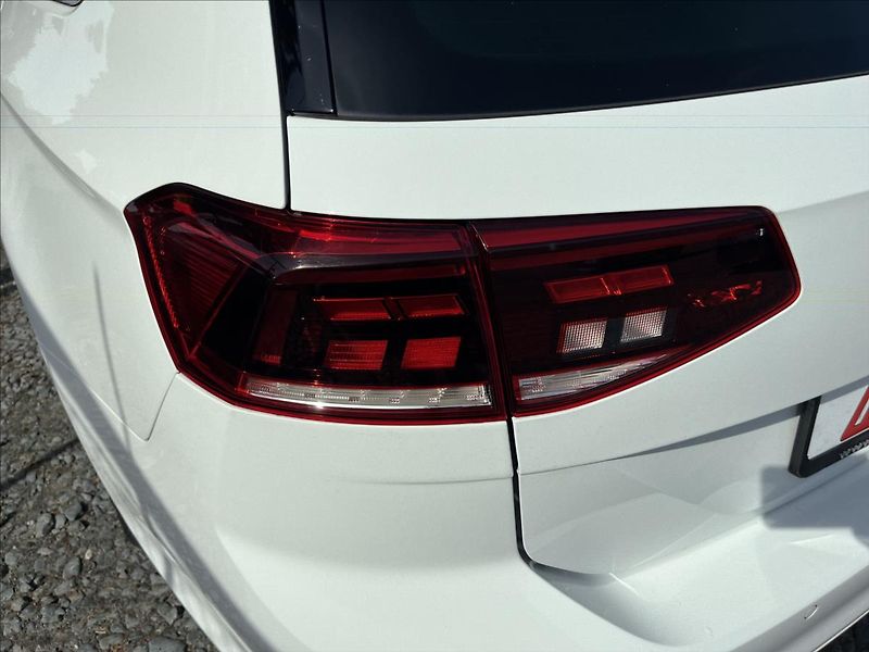 Volkswagen Passat 2,0 TDi DSG DPH  Webasto,Kamer - fotka 39 z 50