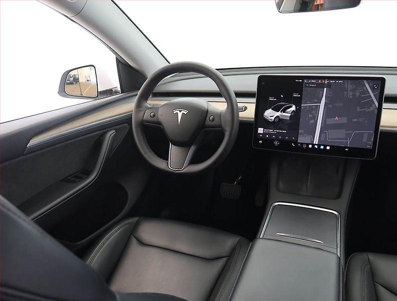 Tesla Model Y (2022) Long Range AWD 79kWh, SoH 91% - fotka 7 z 33