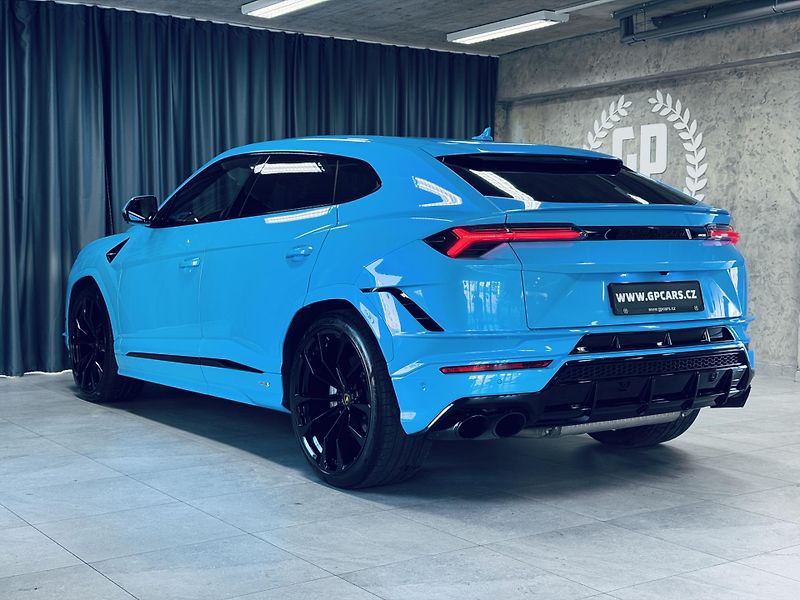 Lamborghini Urus (2024) S 23 MASAŽ HUD CARBON ZÁRUKA - fotka 4 z 50