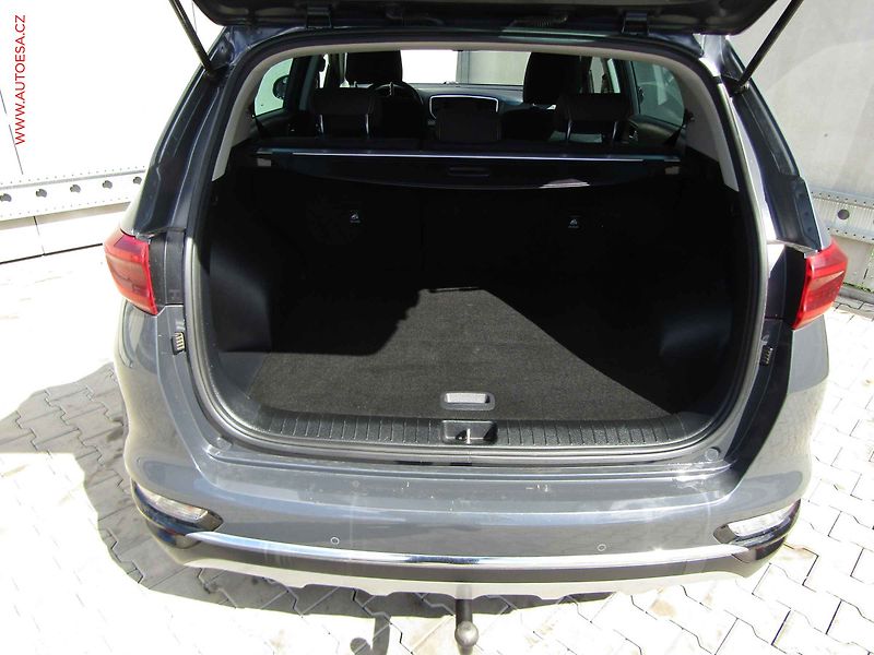 Kia Sportage (2020) 1.6 TGDi, 1.maj,ČR - fotka 7 z 22