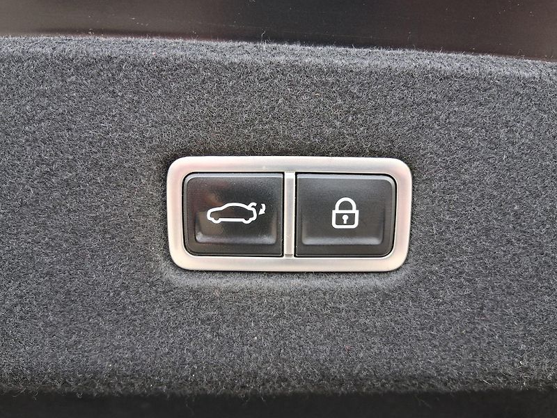 Hyundai Ioniq 6 STYLE PREMIUM 4x4 239 kW - fotka 43 z 44