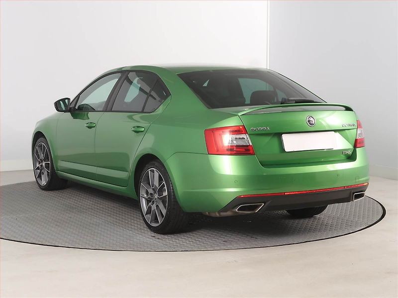 Škoda Octavia (2013) RS 2.0 TDI, Automat - fotka 4 z 12