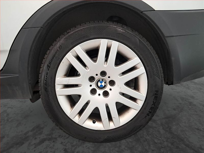 BMW X3 (2005) 3.0d, 4X4, Automat, Navi - fotka 15 z 22