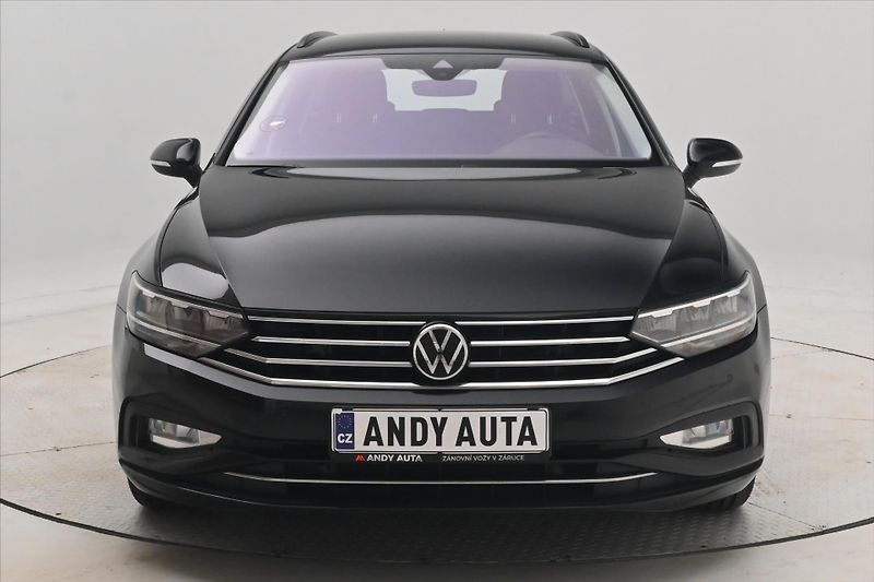 Volkswagen Passat 2,0 TDI 147kW DSG Business Zár - fotka 2 z 32