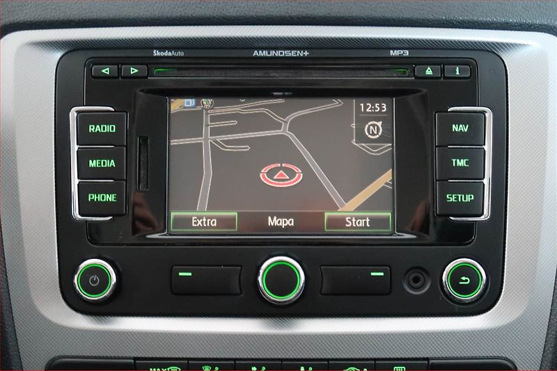 Škoda Octavia (2012) Elegance 2.0 TDI, Navi - fotka 13 z 18