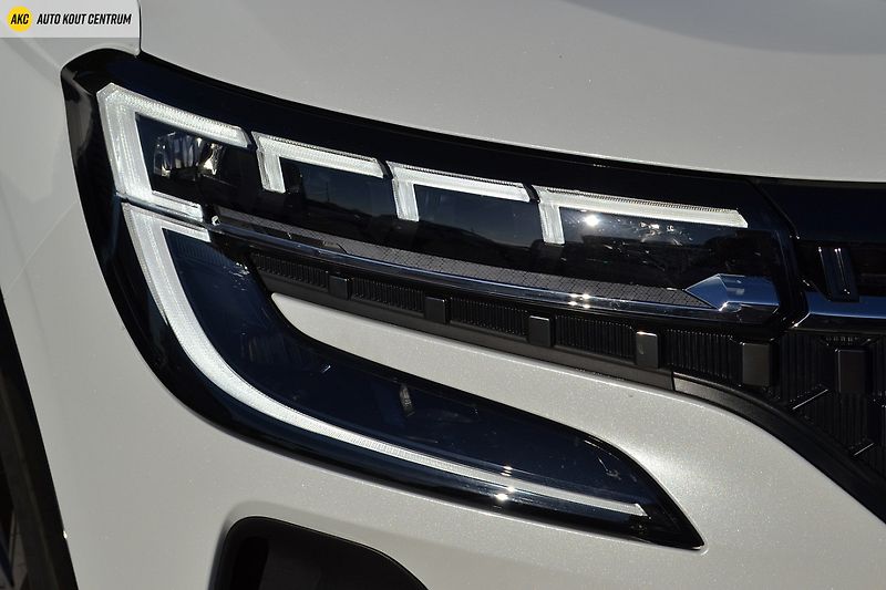 Renault Austral TECHNO MHEV 160 AUTO - fotka 9 z 48