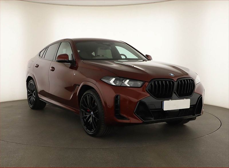 BMW X6 (2025) xDrive30d, M PAKET, VZDUCH - fotka 1 z 20