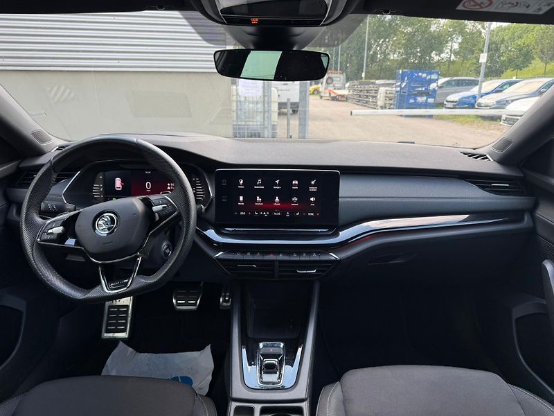 Škoda Octavia Sportline 2.0 TDI 110kW DSG Co - fotka 5 z 26