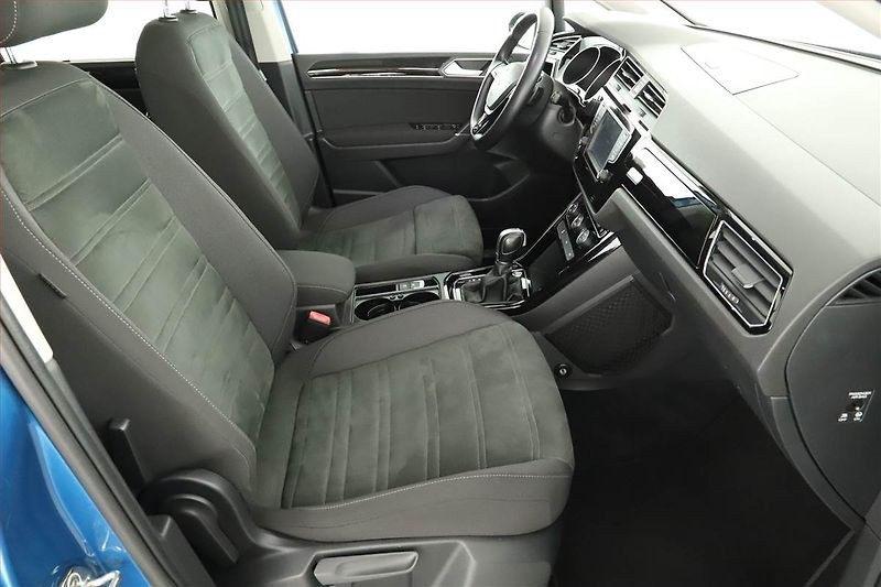 Volkswagen Touran (2016) 2.0 TDI, Automat, Serv.kniha - fotka 7 z 20