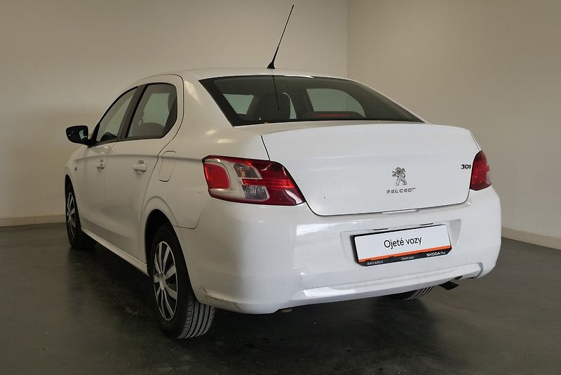Peugeot 301 - fotka 7 z 19