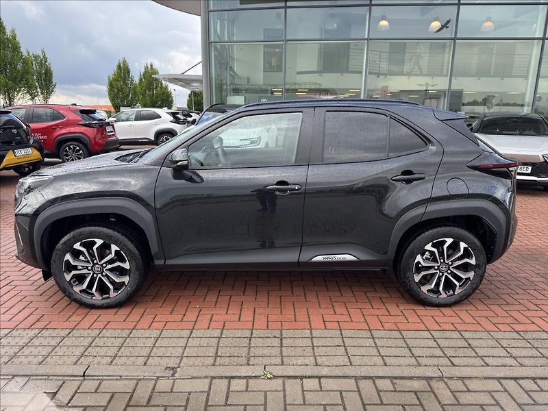 Toyota Yaris Cross (2026) 1,5 Style - fotka 9 z 12