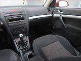 Škoda Octavia (2007) Ambiente 2.0 TDI, Tempomat - náhled 8